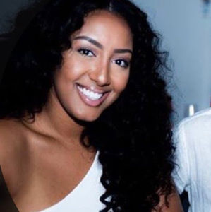 Meet your Posher, Bethanya